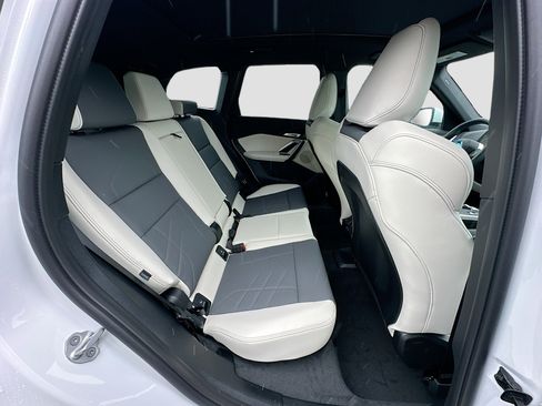 New 2026 BMW X1 xDrive28i w/ Technology Package image 22