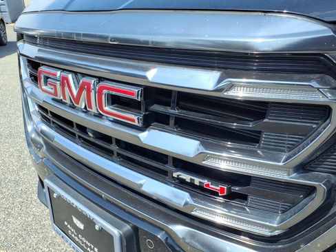 Used 2023 GMC Terrain AT4 w/ Infotainment Package II AWD/4WD image 9