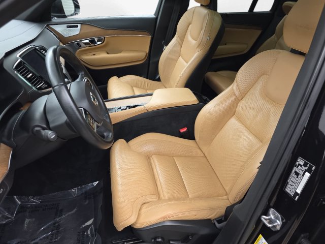 Used 2018 Volvo XC90 T6 Inscription w/ Convenience Package AWD/4WD image 15