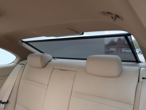 Used 2011 BMW 328i Coupe w/ Premium Pkg image 32