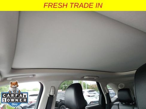 Used 2022 Ford Edge Titanium AWD/4WD image 3