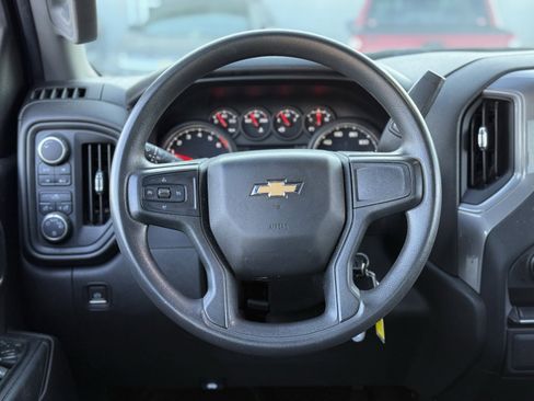 Used 2022 Chevrolet Silverado 1500 Custom image 21