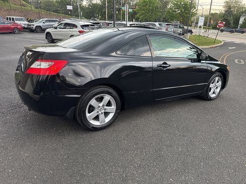 Used 2011 Honda Civic EX-L image 4
