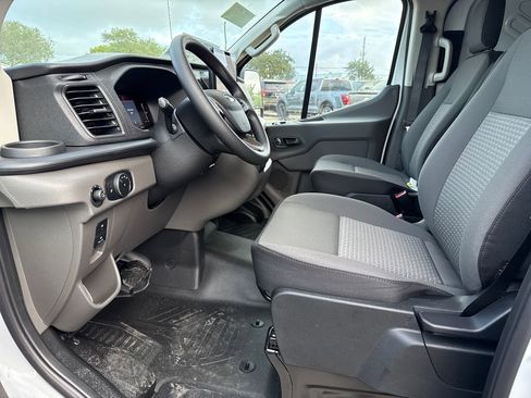 New 2026 Ford Transit 250 Base image 18