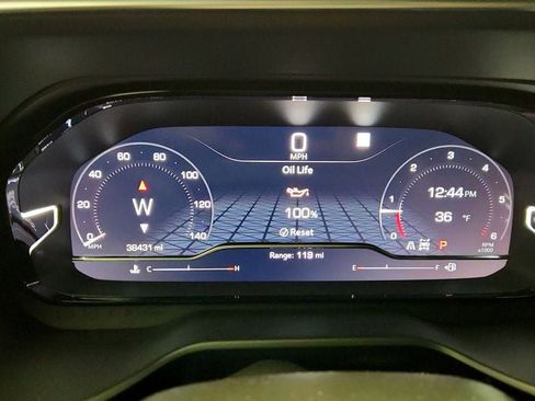 Used 2022 GMC Yukon Denali w/ Advanced Technology Package image 15