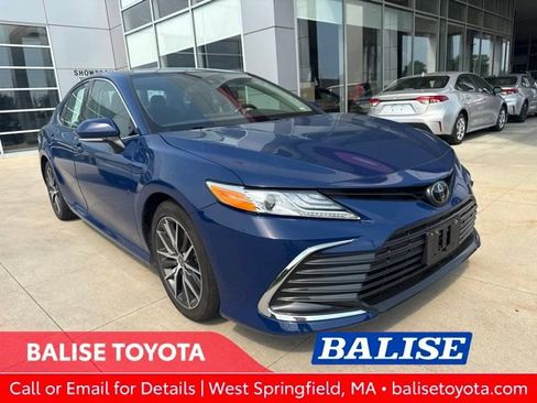 Used 2024 Toyota Camry XLE w/ Cold Weather Package FWD image 1