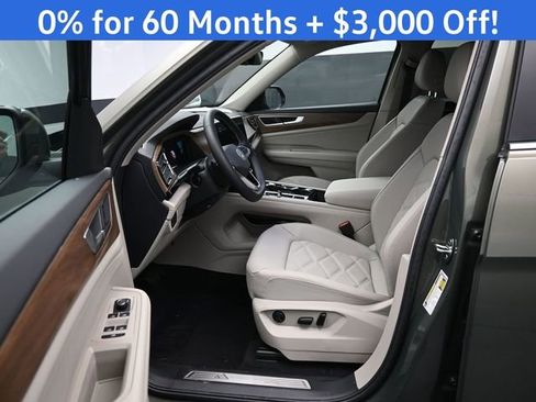 New 2026 Volkswagen Atlas SE image 9