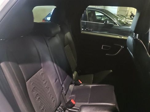 Used 2019 Land Rover Discovery Sport SE AWD/4WD image 27