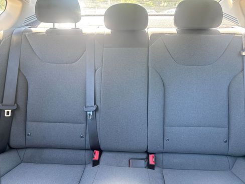 Used 2025 Kia K4 FWD image 37