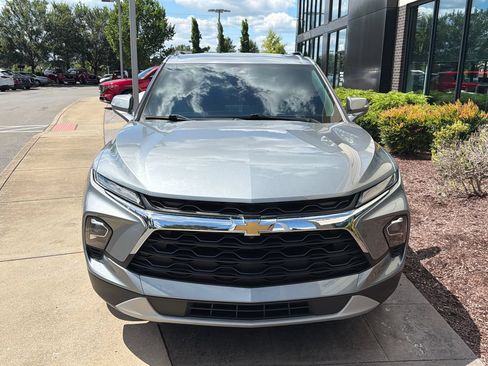 Used 2023 Chevrolet Blazer LT w/ Sound & Technology Package AWD/4WD image 11