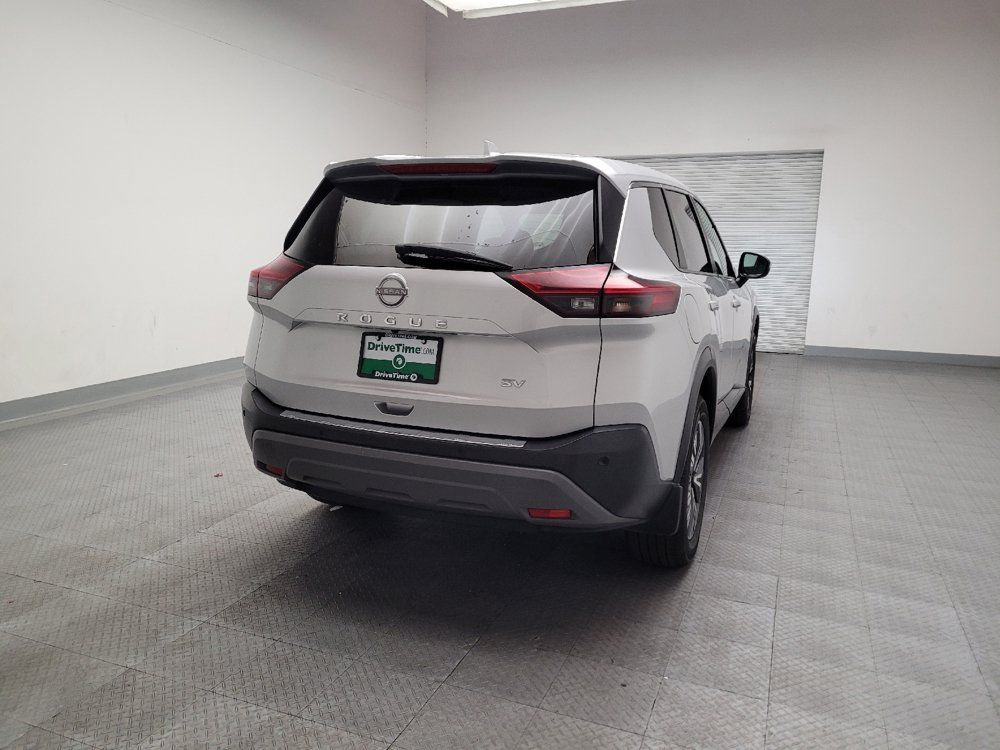 Used 2022 Nissan Rogue SV FWD image 7