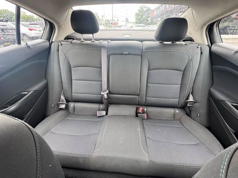 Used 2016 Chevrolet Cruze LT FWD image 16
