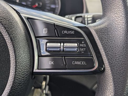 Used 2021 Kia Forte LXS FWD image 18