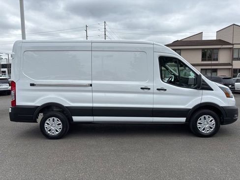 Used 2023 Ford E-Transit Medium Roof RWD image 6