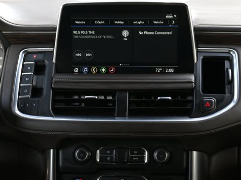 Used 2021 Chevrolet Tahoe LT w/ LT Signature Package image 14