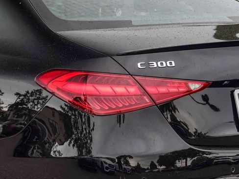 Certified 2025 Mercedes-Benz C 300 Sedan image 8