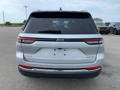 Used 2022 Jeep Grand Cherokee Limited AWD/4WD image 6