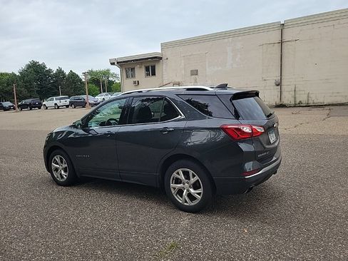 Used 2018 Chevrolet Equinox LT w/ Sun & Infotainment Package AWD/4WD image 22
