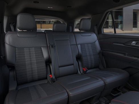 New 2026 Ford Explorer ST-Line w/ ST-Line Street Pack image 12