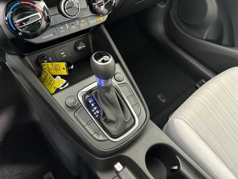 Used 2023 Hyundai Kona SEL image 20