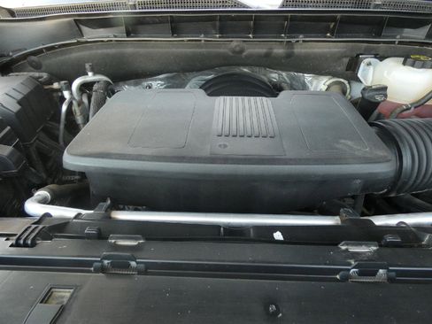 Used 2024 GMC Yukon XL Denali AWD/4WD image 18