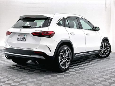Certified 2023 Mercedes-Benz GLA 35 AMG 4MATIC image 11