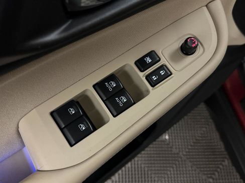 Used 2018 Subaru Outback 2.5i Premium AWD/4WD image 27