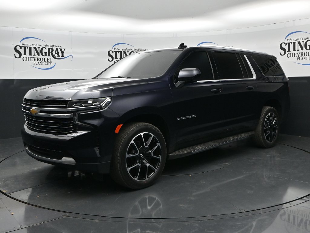 Used 2021 Chevrolet Suburban LT w/ Rear Media and Nav Package RWD image 3