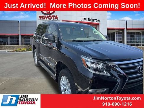 Used 2017 Lexus GX 460 AWD/4WD image 1