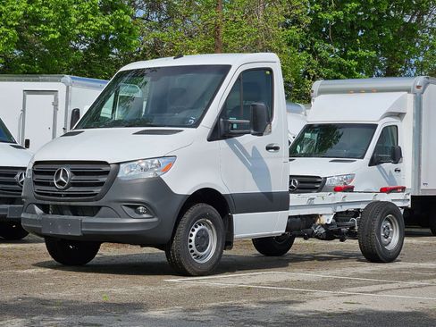 New 2024 Mercedes-Benz Sprinter 3500 image 1