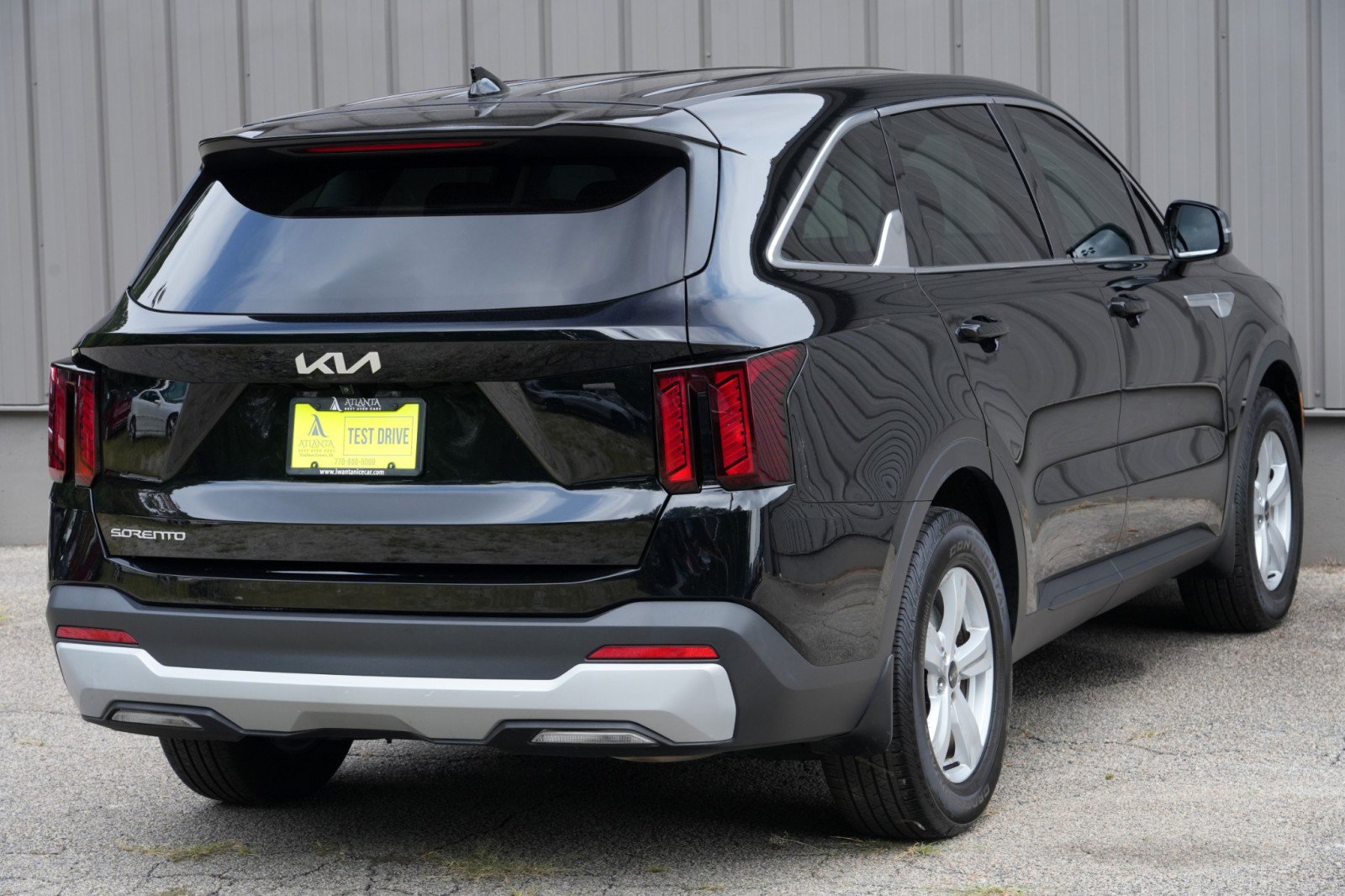 Used 2024 Kia Sorento LX FWD image 49