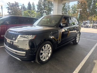 Used 2025 Land Rover Range Rover SE