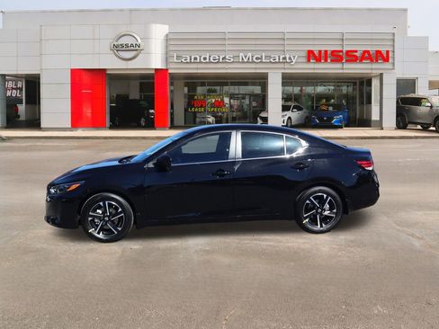 New 2025 Nissan Sentra SV image 6