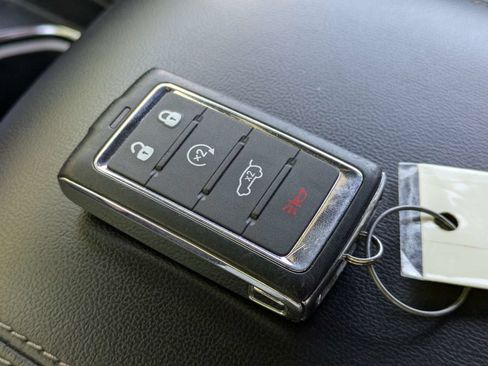 Used 2024 Jeep Grand Cherokee Limited 4xe AWD/4WD image 32