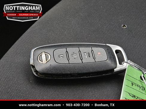 Used 2024 Nissan Sentra SV FWD image 31