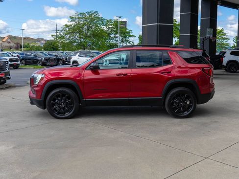 New 2026 GMC Terrain Elevation w/ Elevation Premium Package AWD/4WD image 4