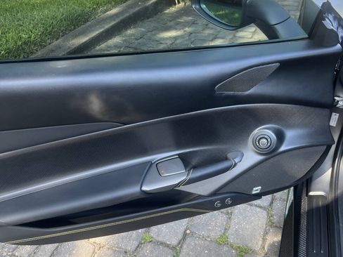 Used 2018 Ferrari 488 Spider RWD image 5