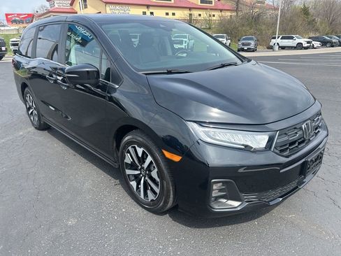 Used 2025 Honda Odyssey EX-L image 7