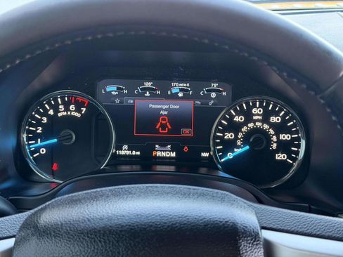 Used 2017 Ford F150 Lariat w/ Equipment Group 502A Luxury image 24