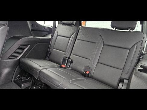 Used 2023 GMC Yukon Denali w/ Max Trailering Package image 13