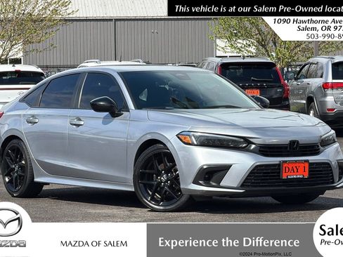 Used 2022 Honda Civic Sport image 1