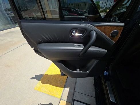 Used 2021 Nissan Armada SL w/ Captain's Chairs Package RWD image 24