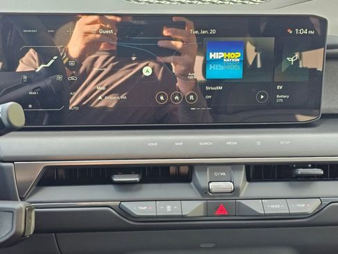 New 2026 Kia EV9 Wind image 13