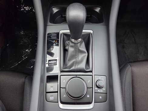 New 2026 MAZDA MAZDA3 s FWD image 24