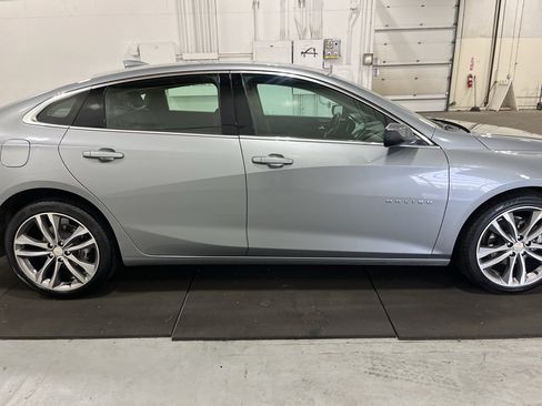 Used 2024 Chevrolet Malibu LT FWD image 5