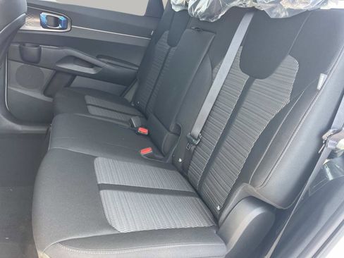 New 2026 Kia Sorento LX FWD image 19