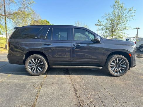Used 2024 Cadillac Escalade Sport Platinum AWD/4WD image 5