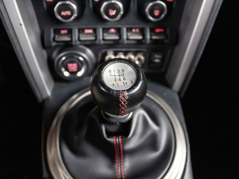 Used 2015 Scion FR-S Release Series 1.0 RWD image 30