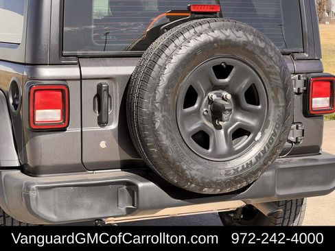 Used 2024 Jeep Wrangler Sport image 6