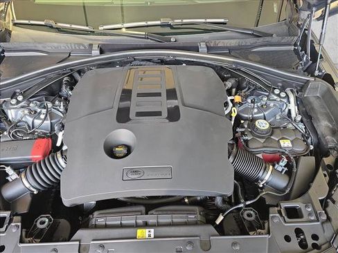 New 2026 Land Rover Range Rover Velar Dynamic SE image 28